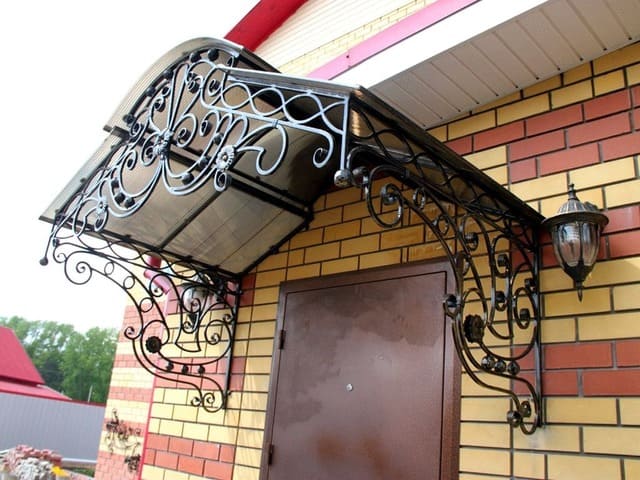 кованые и сварные козырьки Раменское